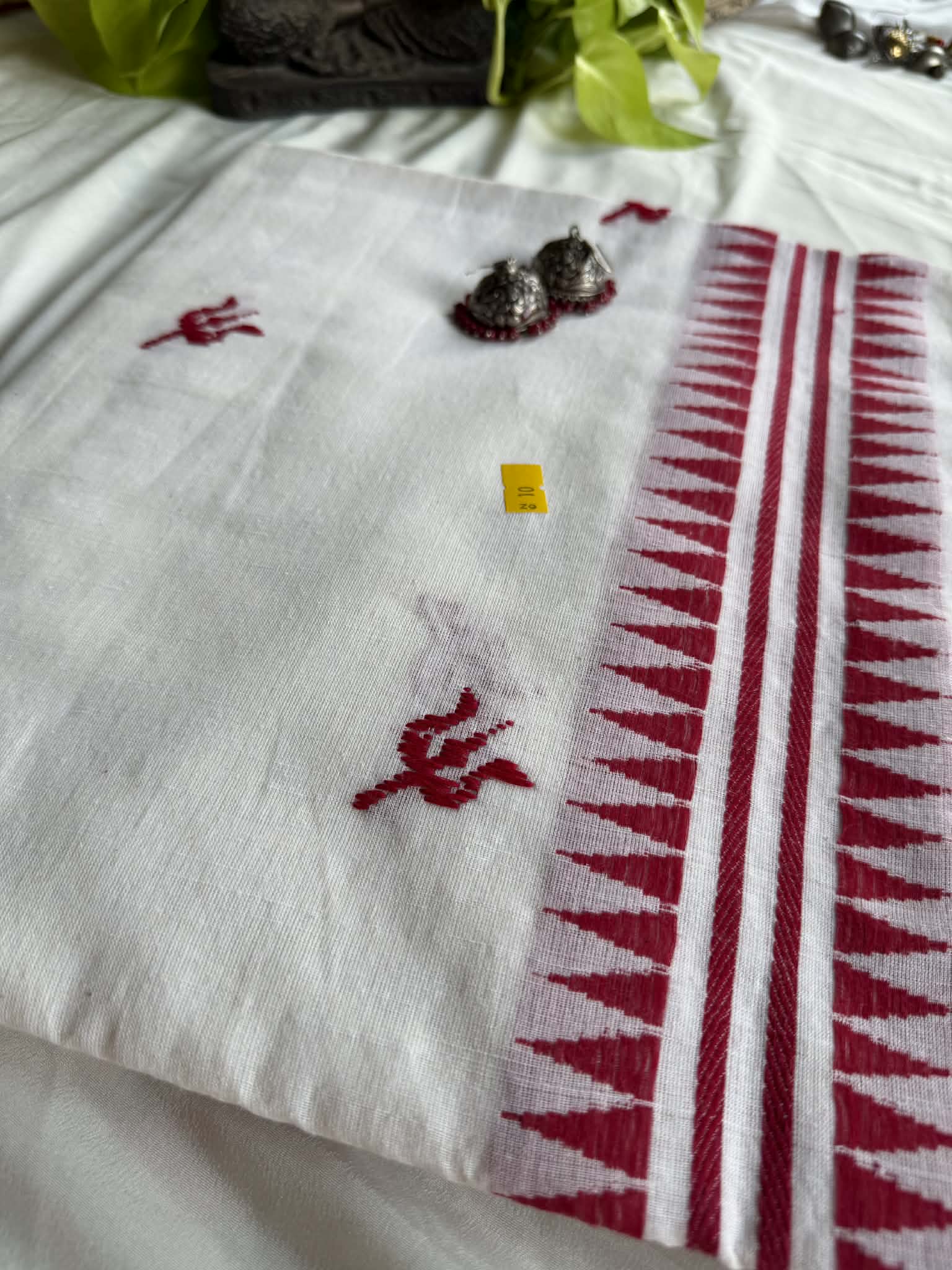 Soft Dhaniyakhali Pure Cotton Saree