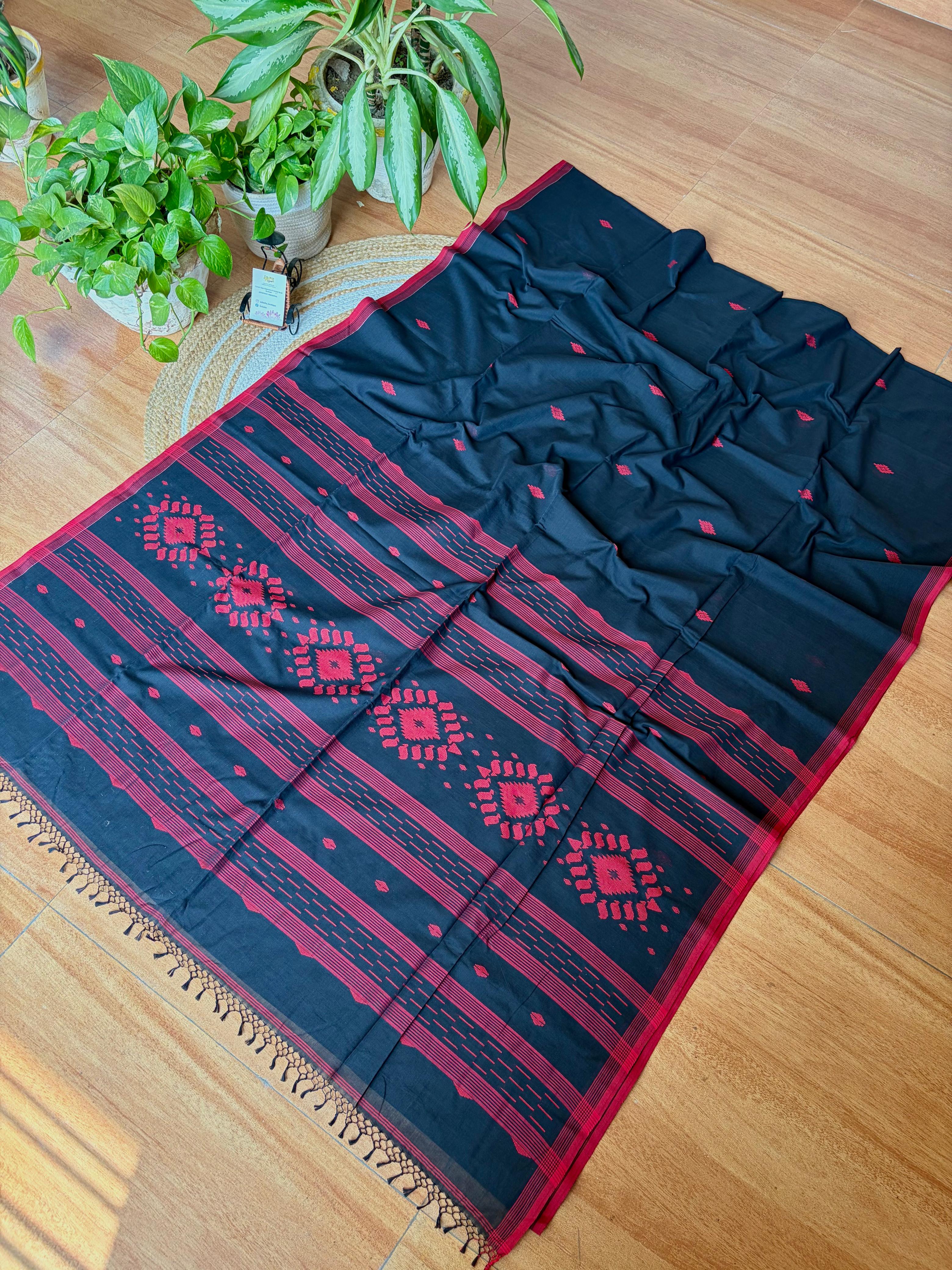 Pure Cotton Jamdani Needlework - Black & Red