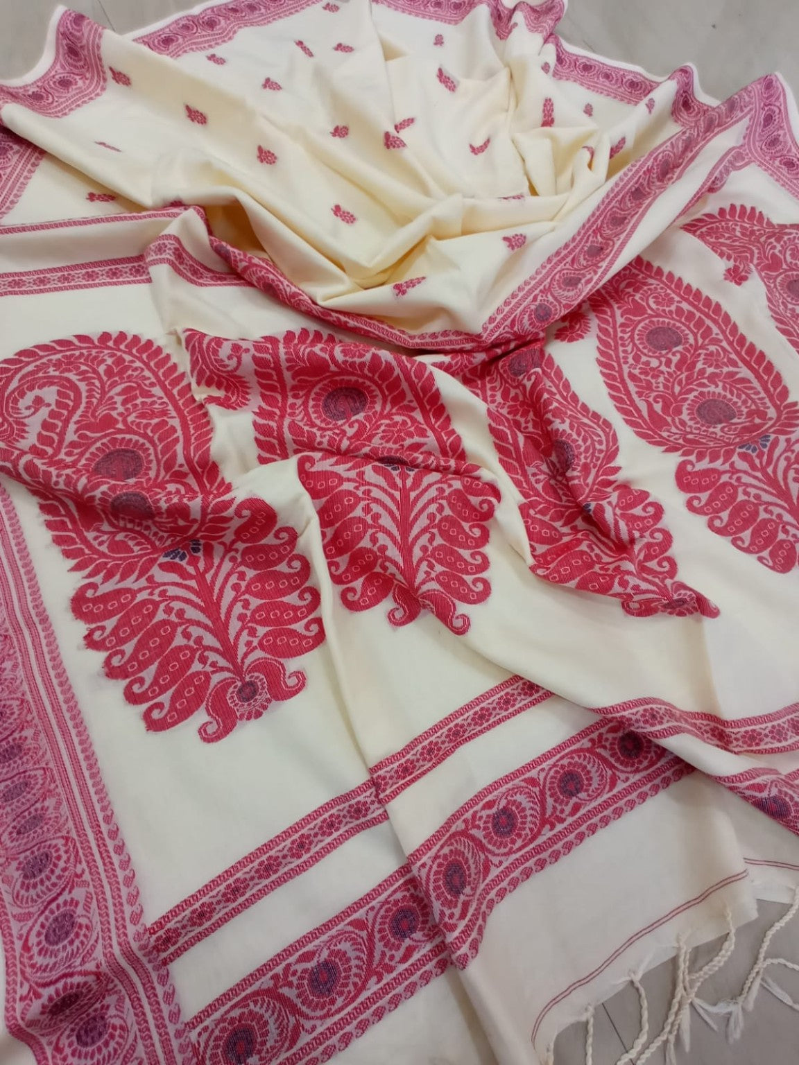 Baluchari Cotton saree- Off White